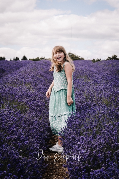 Family Photographer in Cotswolds